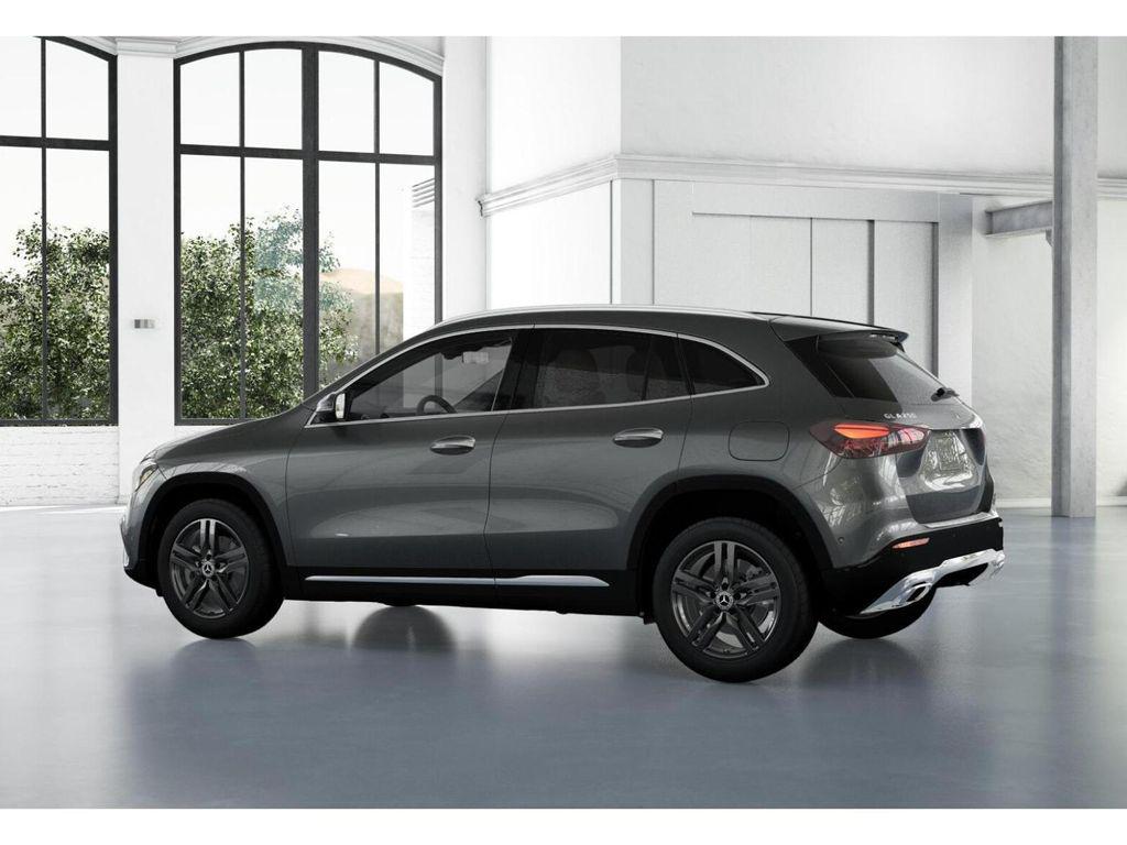 2026 Mercedes-BENZ GLA — миниатюра 30