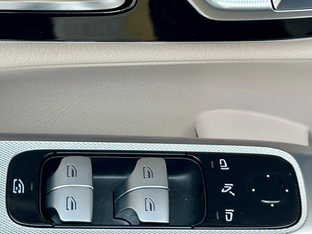 2023 Mercedes-BENZ GLC 缩略图 19