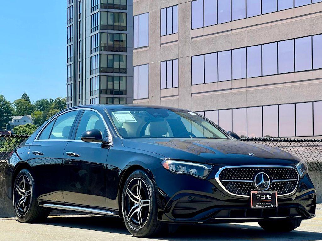 2026 Mercedes-BENZ E-CLASS — фото 1