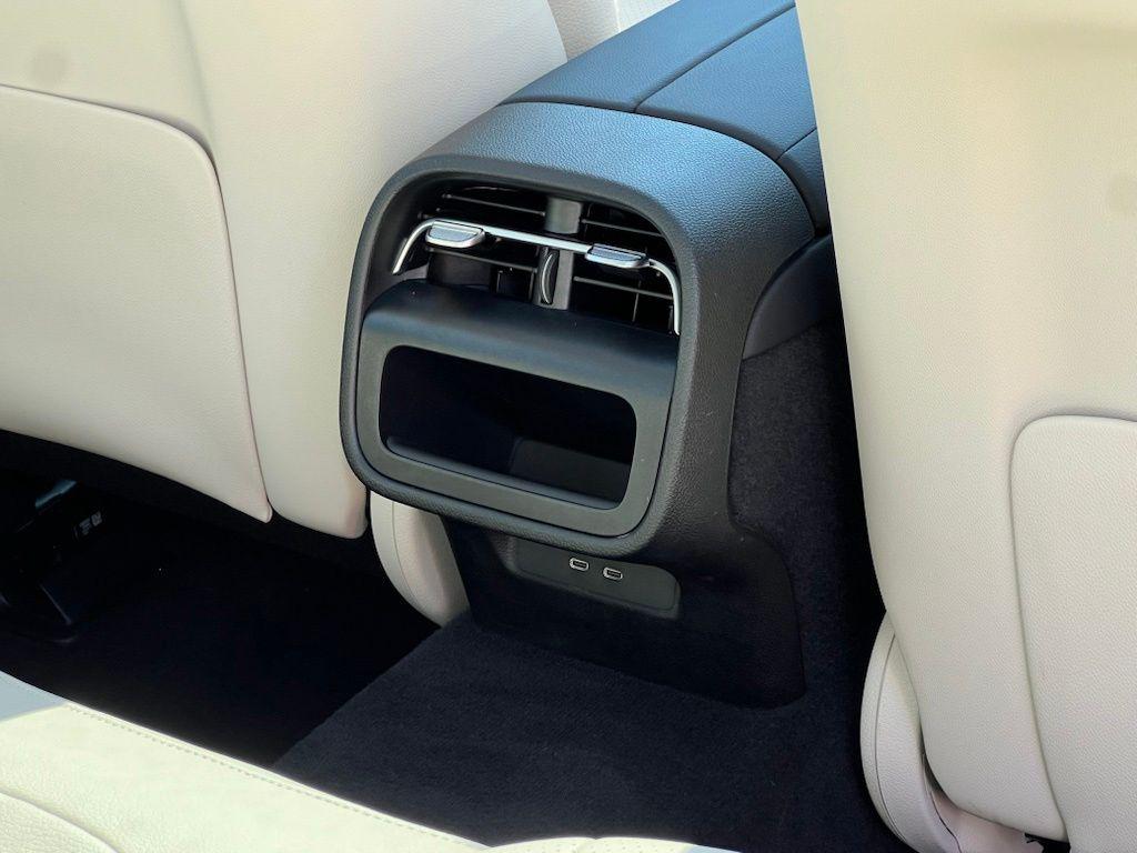 صورة مصغرة 38 لـ 2026 Mercedes-BENZ E-CLASS