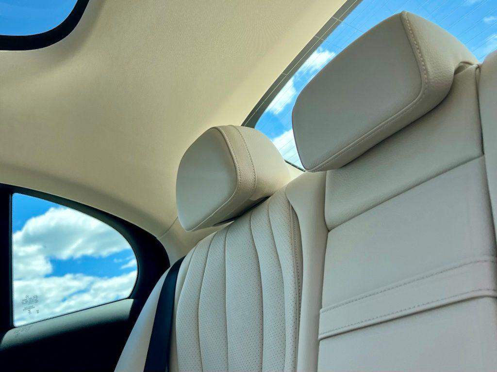 2026 Mercedes-BENZ E-CLASS — миниатюра 17