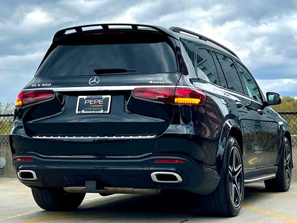 MERCEDES-BENZ GLS - 7