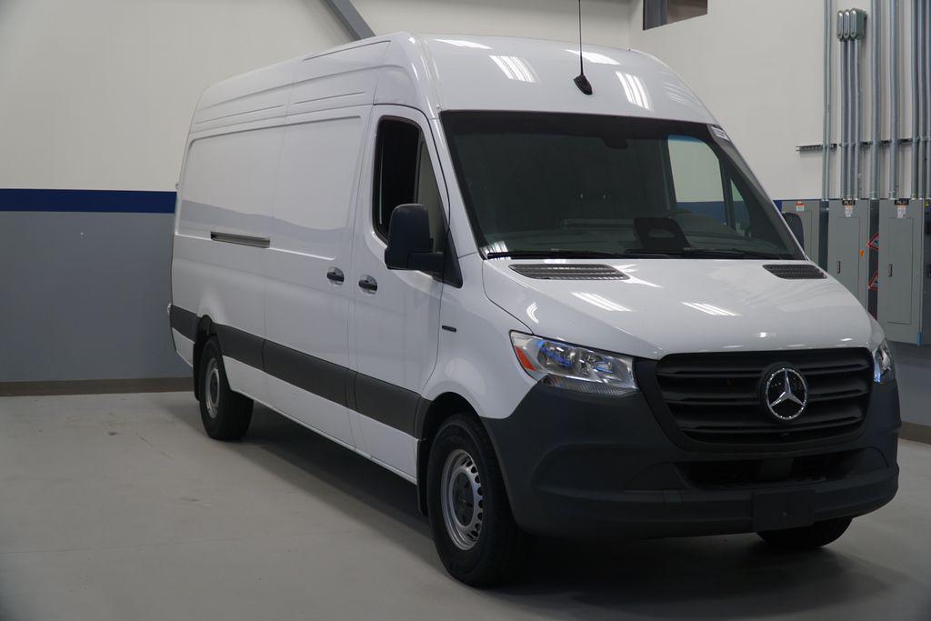 New 2025 Mercedes-Benz Sprinter 2500 High Roof