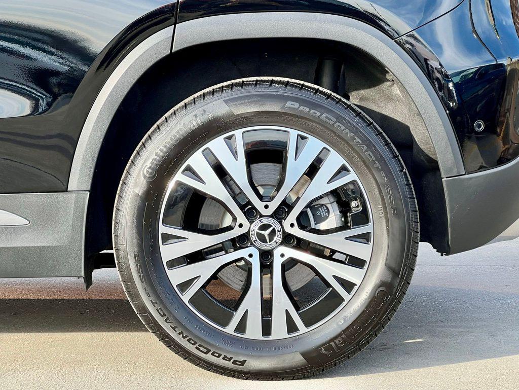 MERCEDES-BENZ GLA-CLASS - 10