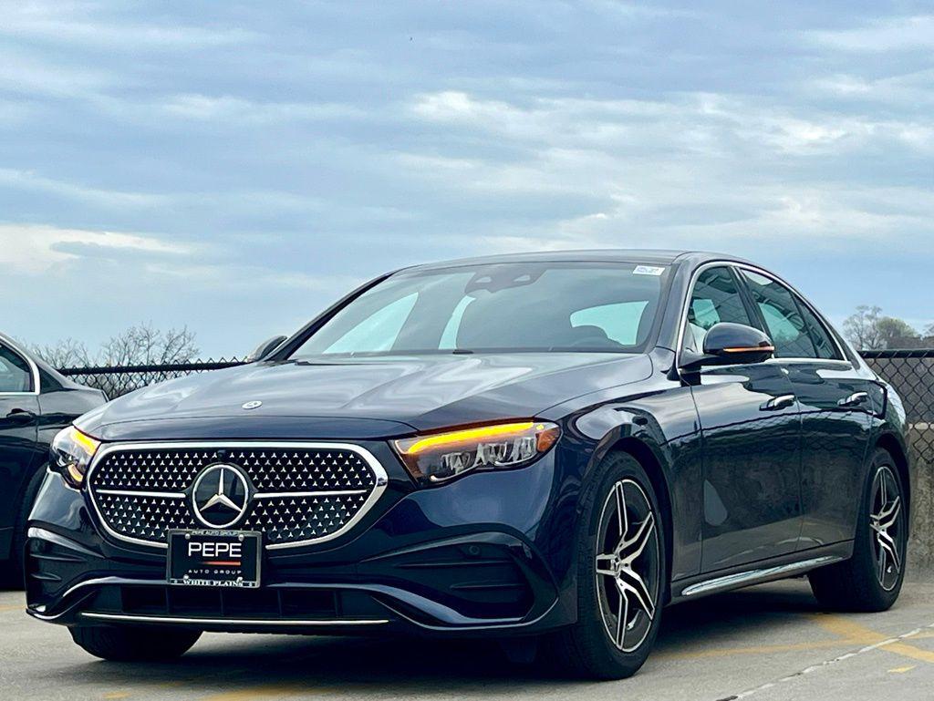 MERCEDES-BENZ E-CLASS - 4