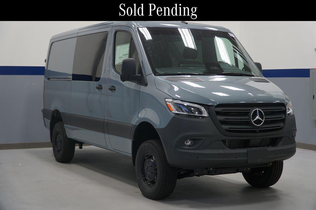 New 2026 Mercedes-Benz Sprinter 2500 Crew 144 WB