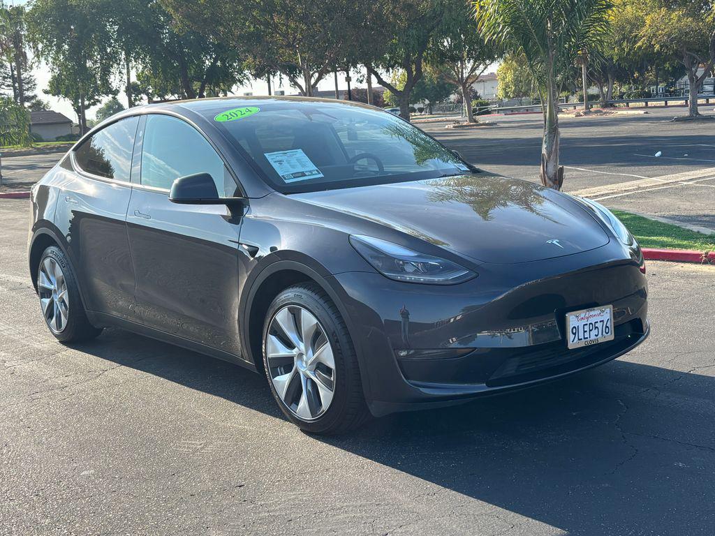 2024 Tesla MODEL Y LONG RANGE DUAL MOTOR ALL-WHEEL DRIVE — фото 3