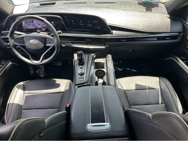 صورة مصغرة 7 لـ 2022 Cadillac ESCALADE ESV SPORT