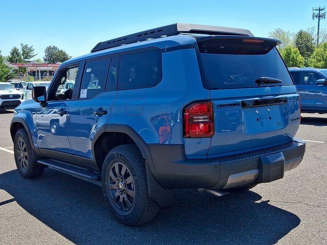 TOYOTA LAND CRUISER - 4