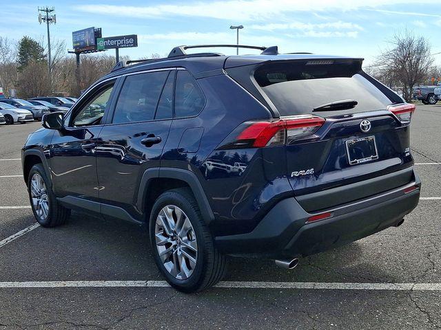 TOYOTA RAV4 - 4