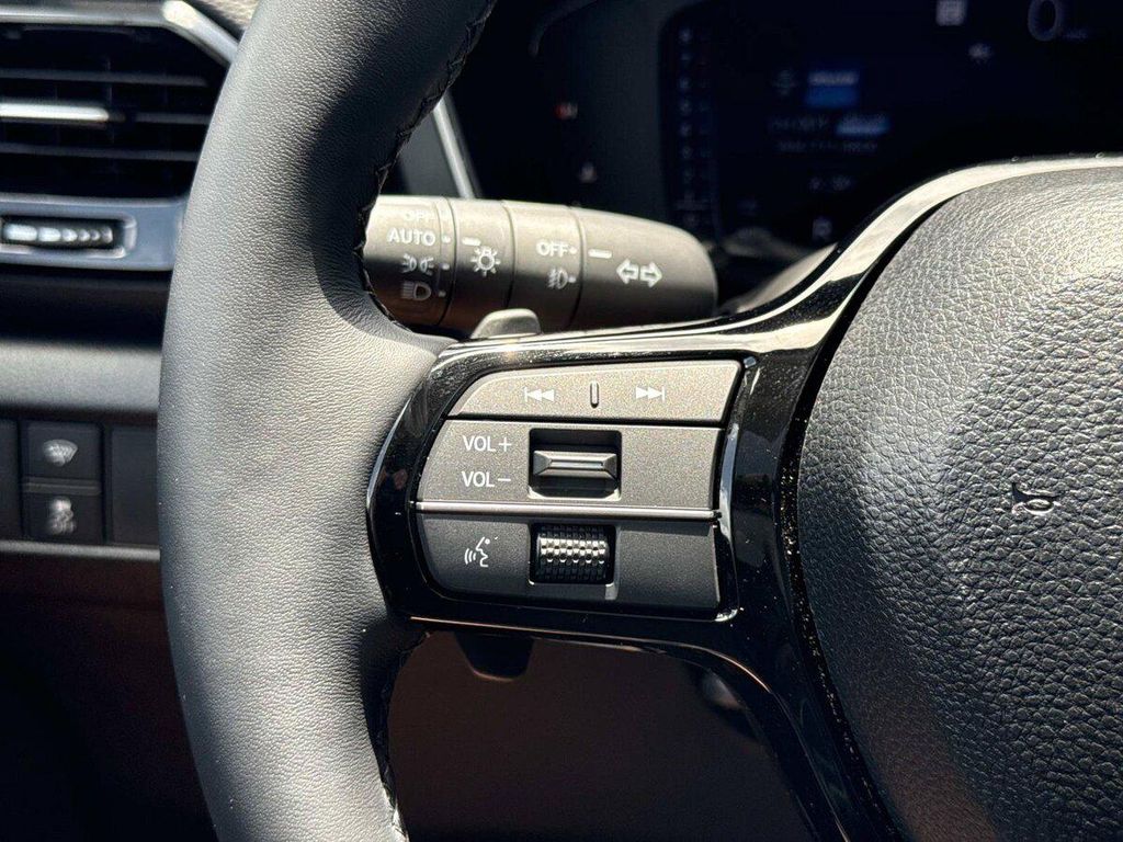 2025 Honda PILOT ELITE — миниатюра 27