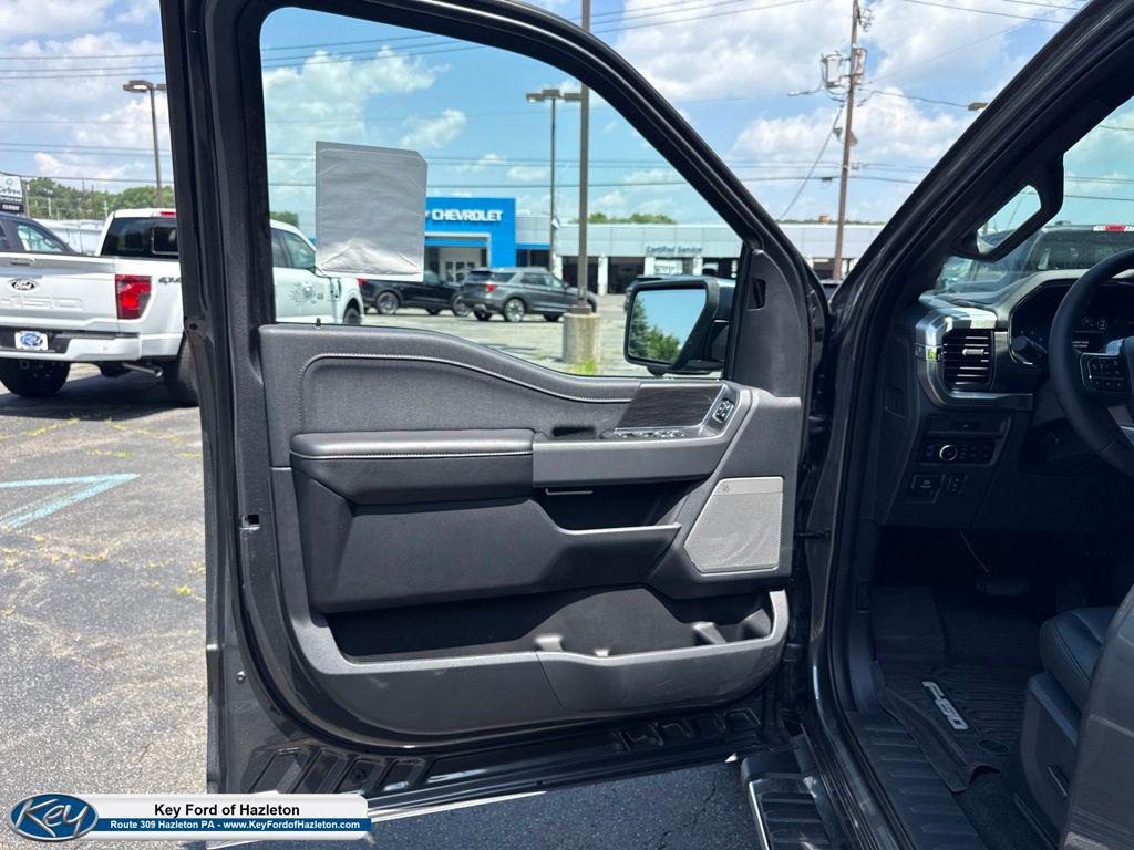 2026 FORD F-150 LARIAT — миниатюра 15