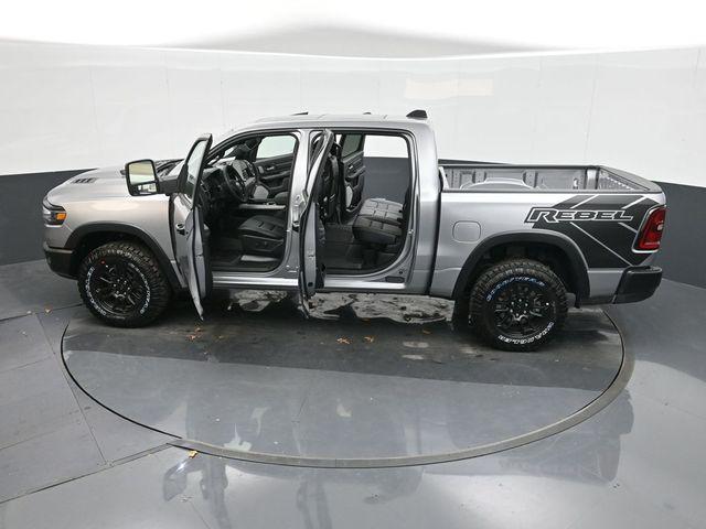 صورة مصغرة 49 لـ 2025 RAM 1500 REBEL