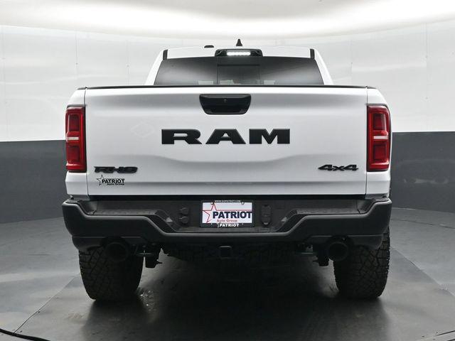 2026 RAM 1500 RHO CREW CAB 4X4 5'7' BOX — миниатюра 23