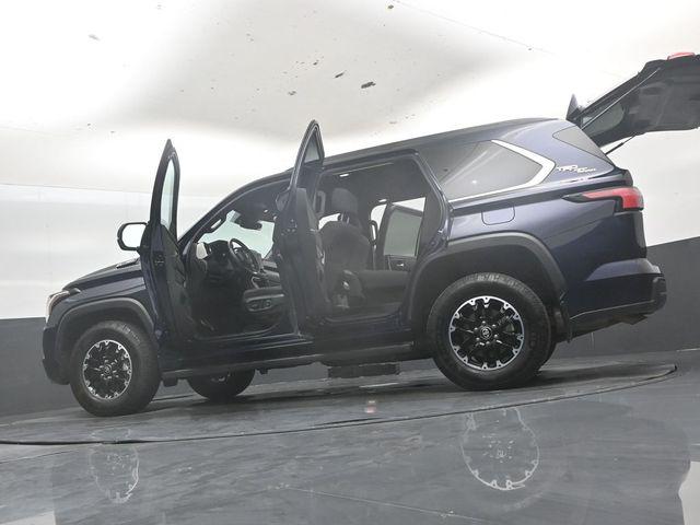 2025 Toyota SEQUOIA SR5 thumbnail 58