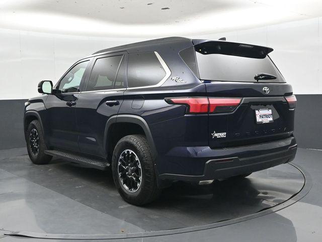 صورة 7 لـ 2025 Toyota SEQUOIA SR5