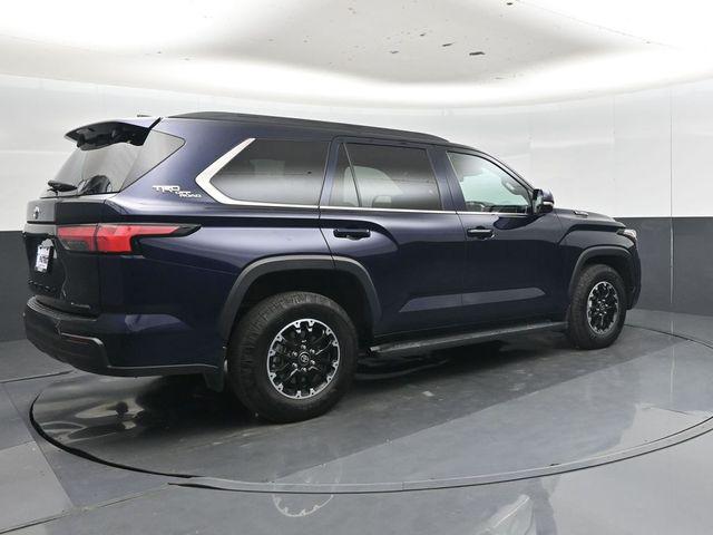 صورة 4 لـ 2025 Toyota SEQUOIA SR5