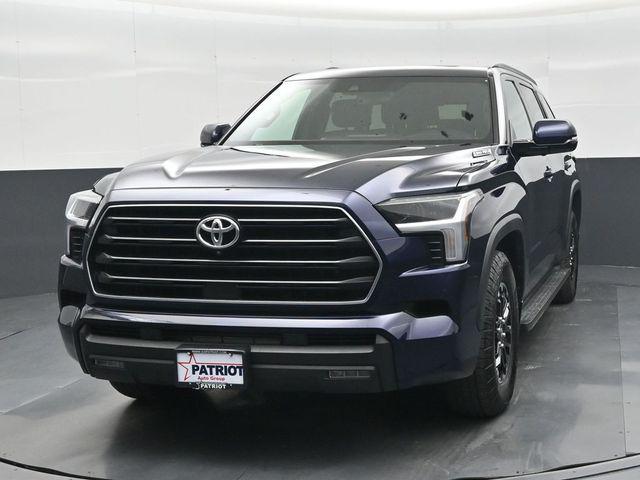 2025 Toyota SEQUOIA SR5 thumbnail 11