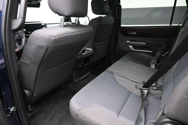 2025 Toyota SEQUOIA SR5 thumbnail 18