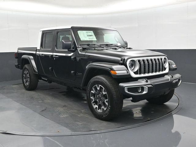 New 2026 Jeep Gladiator Sahara 4x4