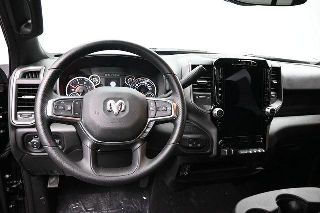 صورة مصغرة 16 لـ 2026 RAM 2500 TRADESMAN