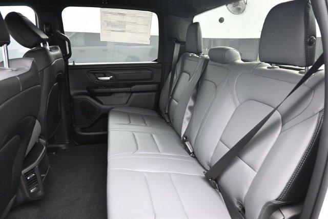 صورة مصغرة 22 لـ 2027 RAM 1500 TRADESMAN
