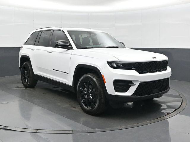 New 2025 Jeep Grand Cherokee Altitude