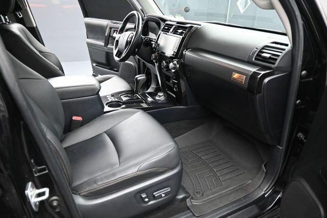 2023 Toyota 4RUNNER LIMITED — миниатюра 22