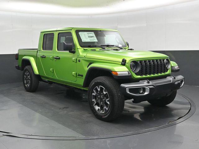 New 2026 Jeep Gladiator Sahara 4x4