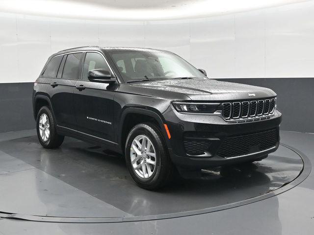 New 2026 Jeep Grand Cherokee Laredo