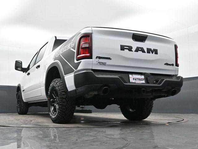 صورة مصغرة 37 لـ 2025 RAM 1500 REBEL