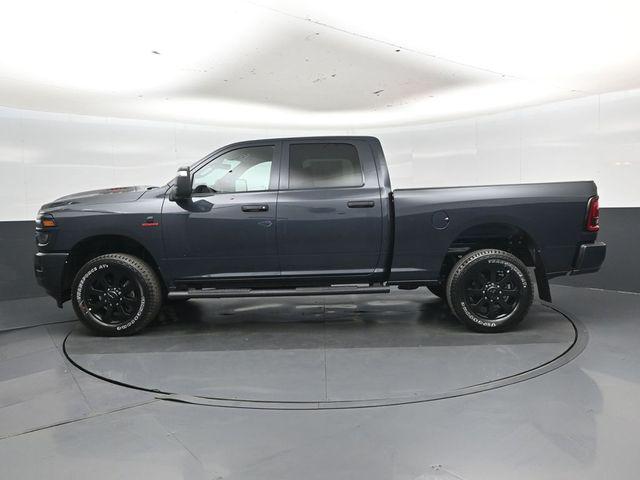 صورة مصغرة 25 لـ 2026 RAM 2500 BLACK EXPRESS CREW CAB 4X4 6'4' BOX