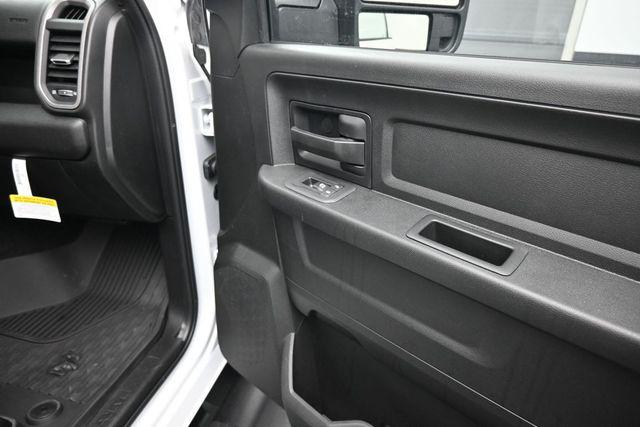 2026 RAM 3500 TRADESMAN CREW CAB 4X4 8' BOX — фото 4