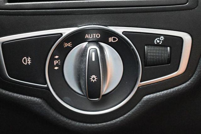 2022 Mercedes-BENZ GLC — фото 10