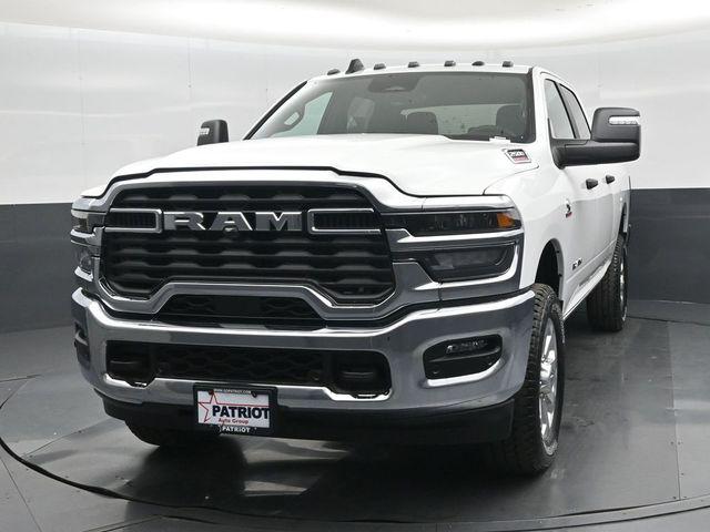 صورة مصغرة 26 لـ 2026 RAM 2500 BIG HORN CREW CAB 4X4 6'4' BOX