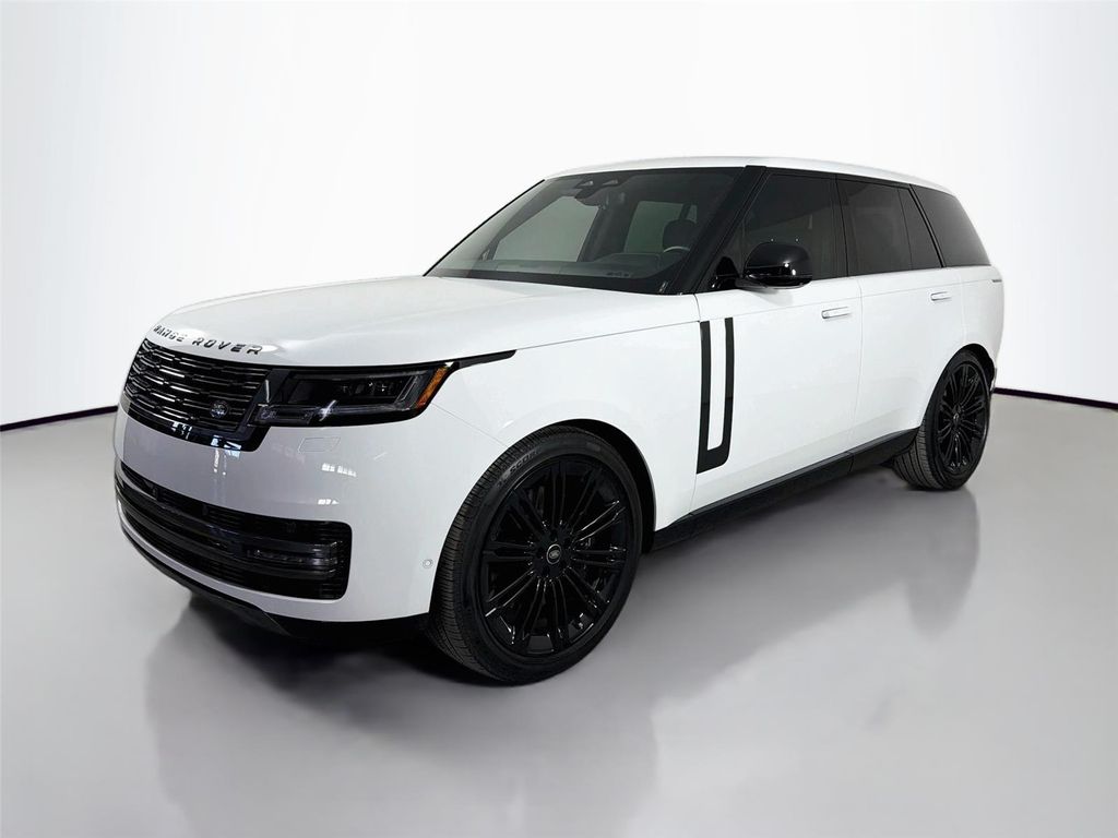 New 2025 Land Rover Range Rover P530 SE
