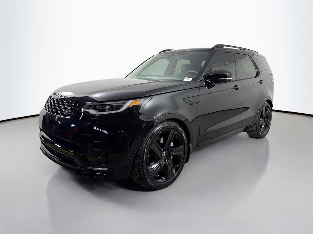 New 2026 Land Rover Discovery Dynamic SE