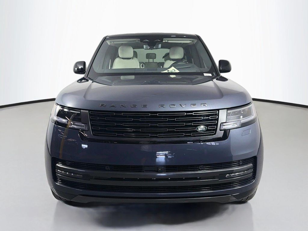 صورة 2 لـ 2026 LAND Rover RANGE ROVER P400 SE