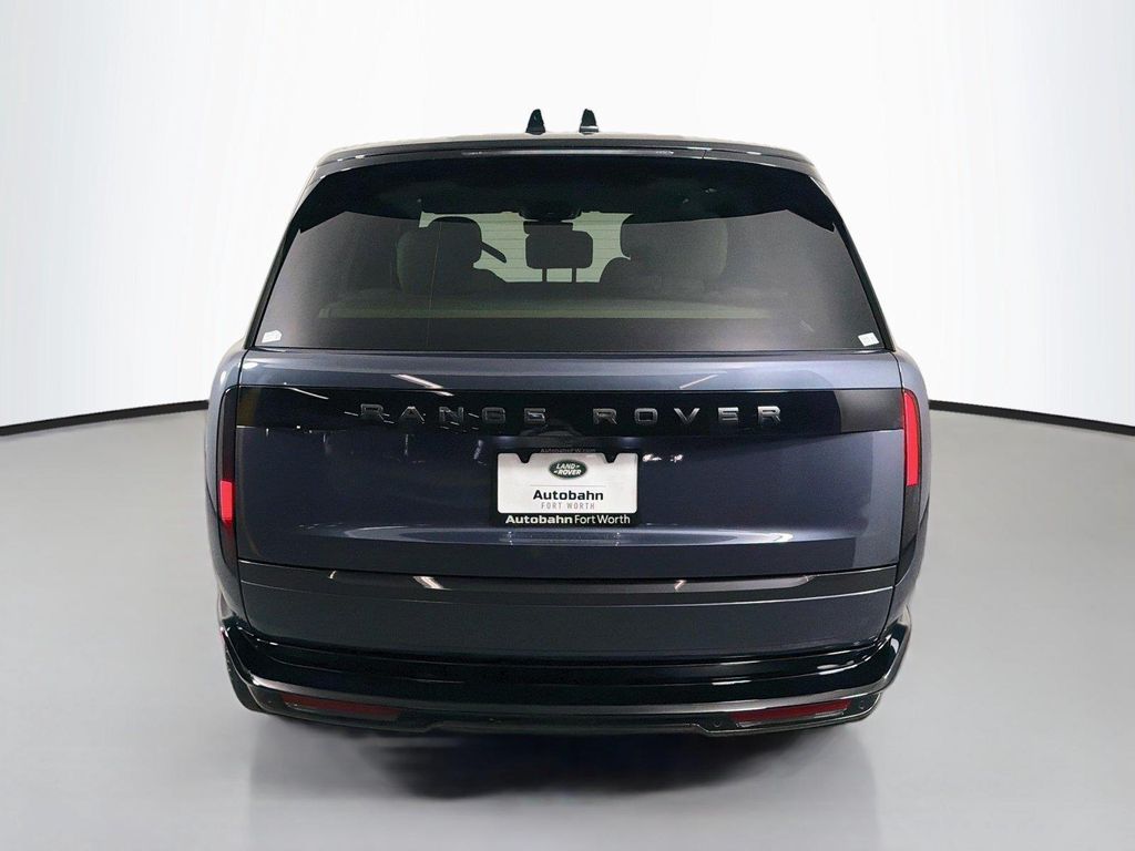 صورة 6 لـ 2026 LAND Rover RANGE ROVER P400 SE