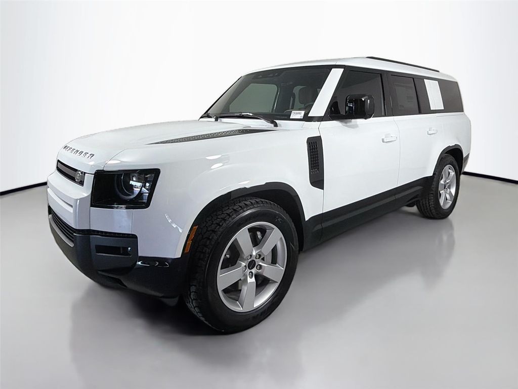 New 2026 Land Rover Defender P400 X-Dynamic SE