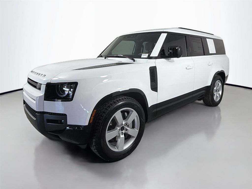 New 2026 Land Rover Defender P400 X-Dynamic SE