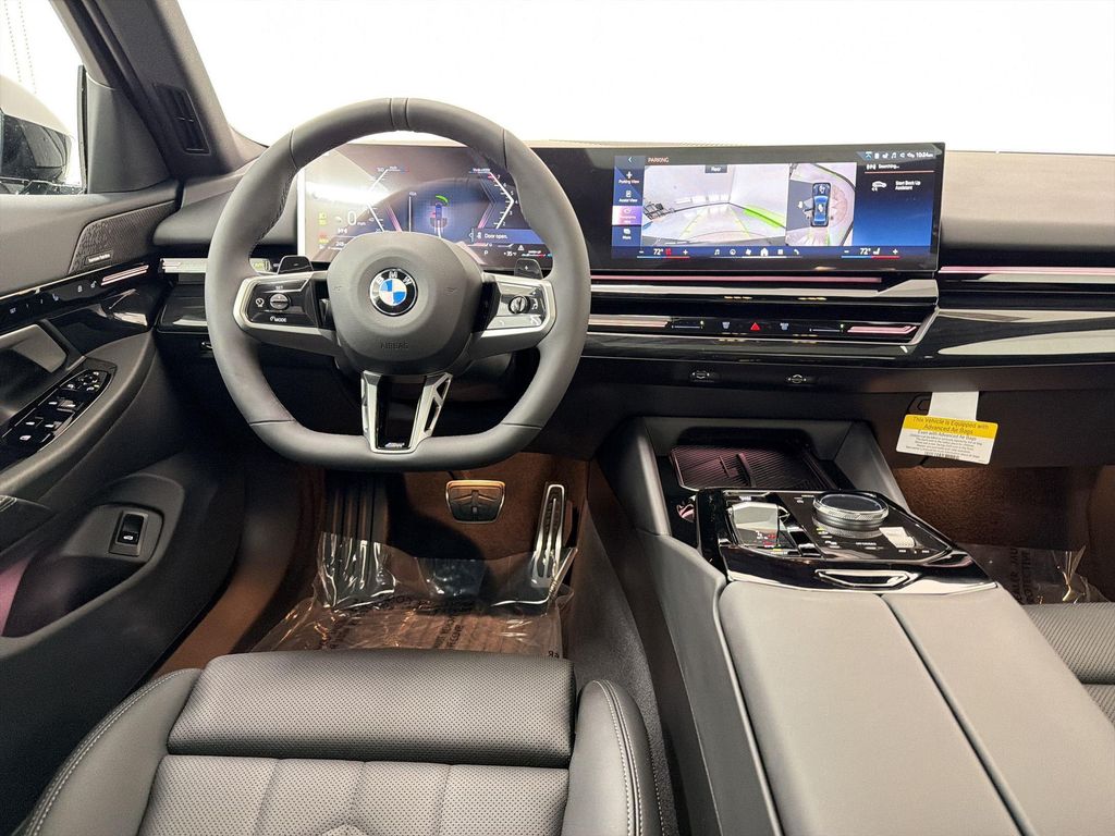 صورة مصغرة 25 لـ 2026 BMW 530 530I