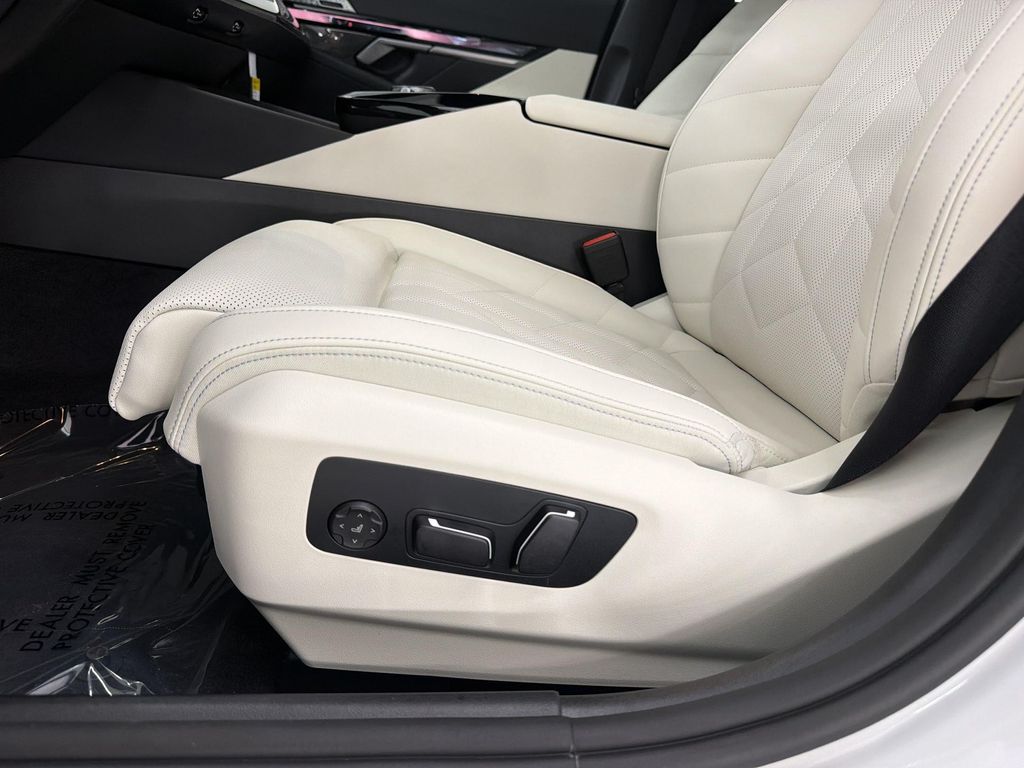 2027 BMW 550E 550E XDRIVE 缩略图 15