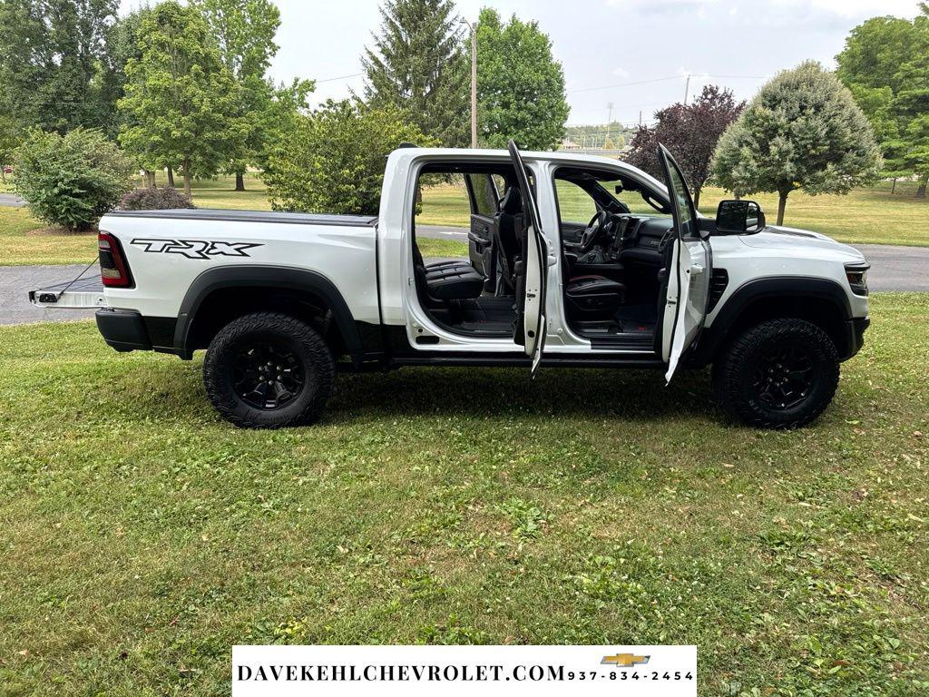 2022 RAM 1500 TRX — миниатюра 37