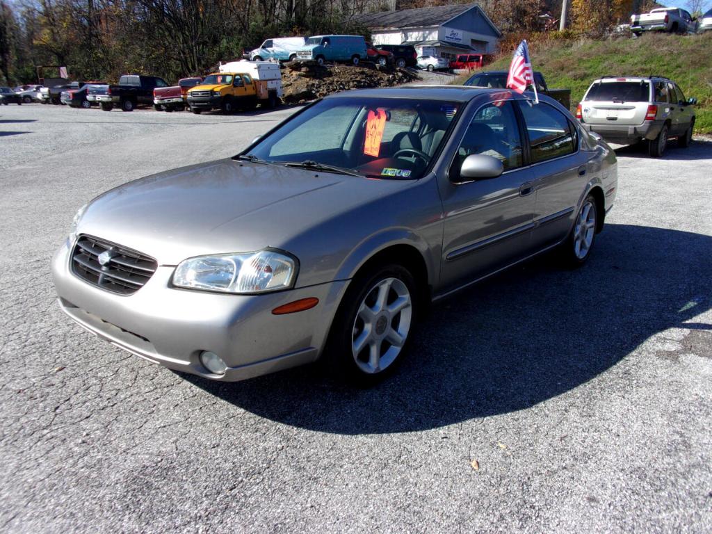 2000 maxima se for sale