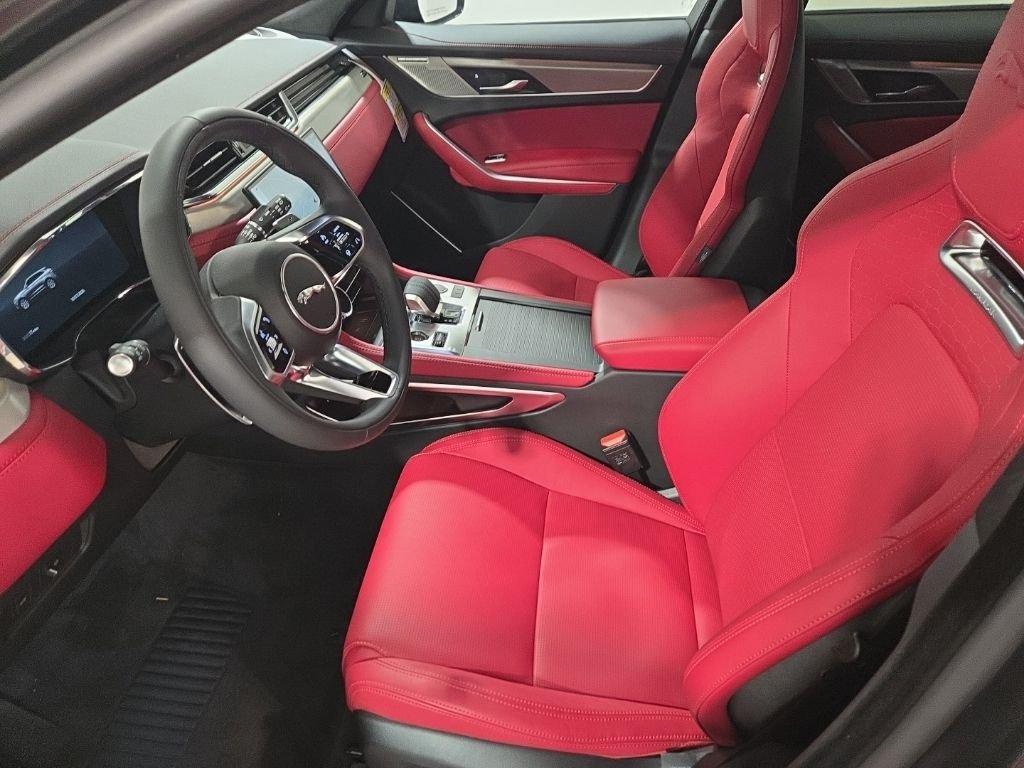 صورة مصغرة 19 لـ 2026 Jaguar F-PACE P250 R-DYNAMIC S
