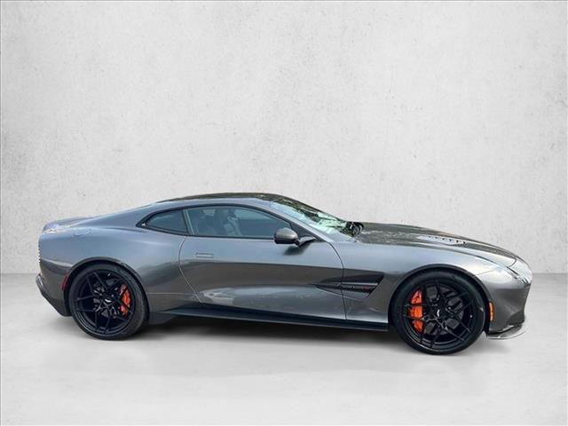 2025 Aston Martin VANQUISH BASE — фото 8