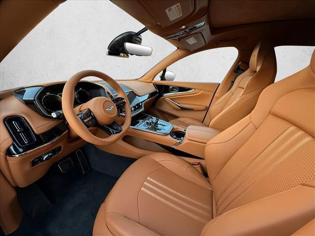 2026 Aston Martin DBX 707 缩略图 15