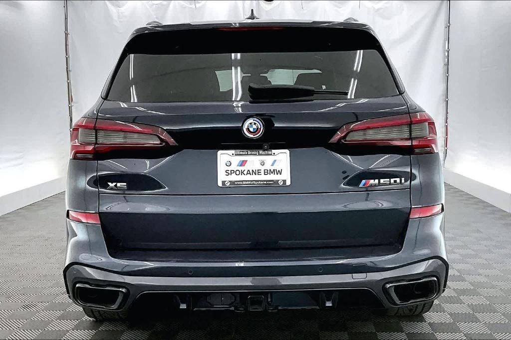 صورة 5 لـ 2023 BMW X5 M50I