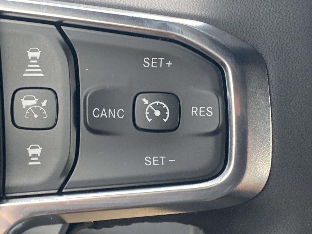 صورة مصغرة 28 لـ 2026 RAM 1500 LARAMIE